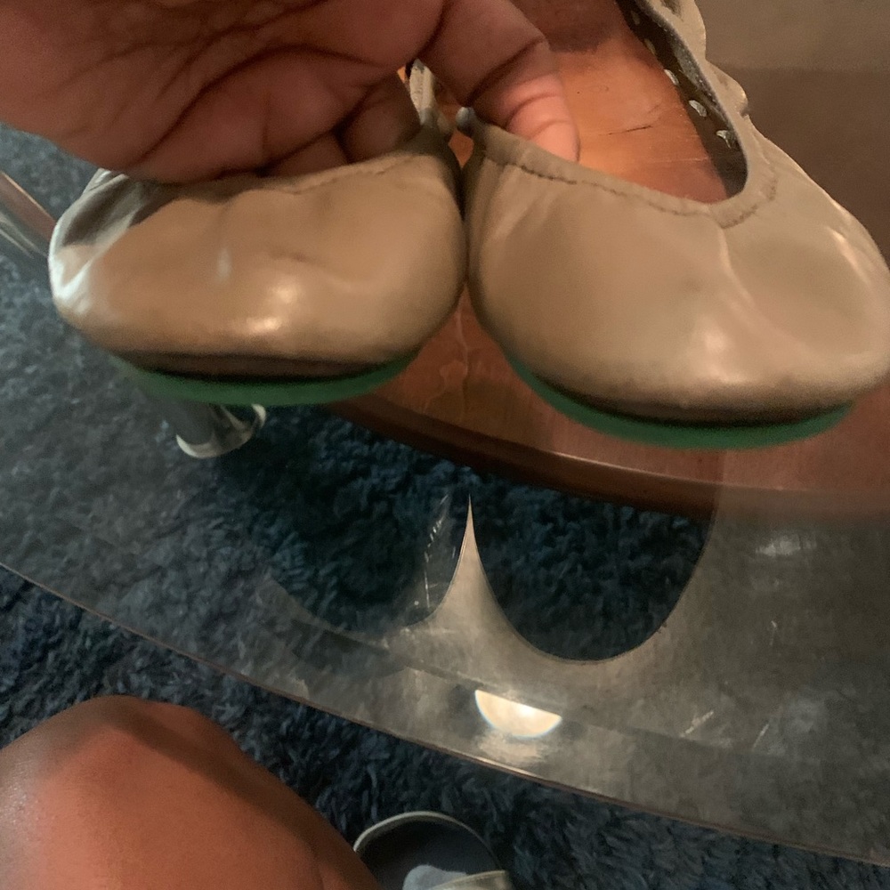 Taupe Tieks